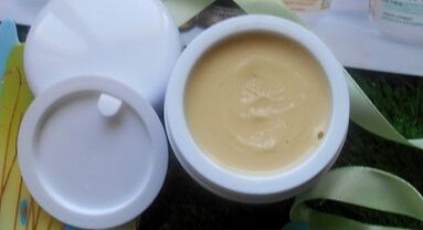 Συνταγές για αλοιφές για τη θεραπεία των κιρσών των φλεβών στα πόδια